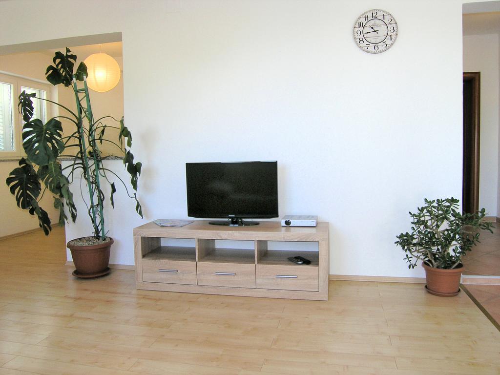 Apartments Dagmar Đảo Krk Ngoại thất bức ảnh